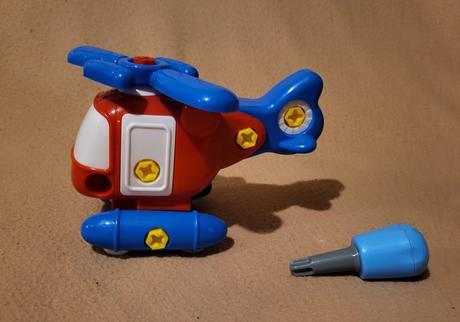 Lietadielko na skrutkovanie, 