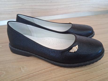 Poltopanky / baleriny, 33