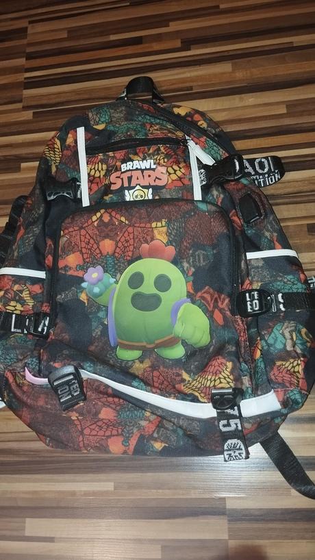 Ruksak brawl stars,