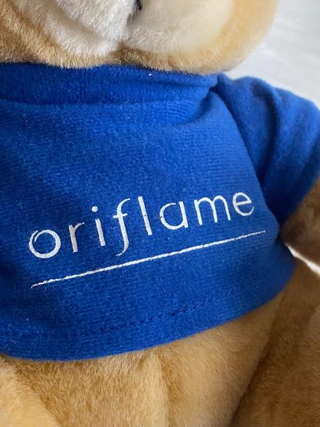 Oriflame - plyšový macko,