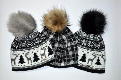 Čiapočka s brmbolcom, <50 - 158