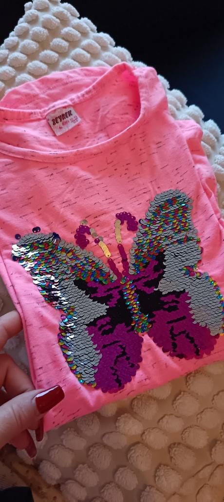 Top s dlhým rukávom s meniacim motýľom, 158