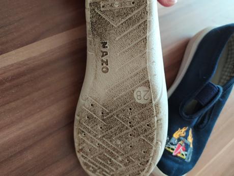 Papučky nazo, nazo,28