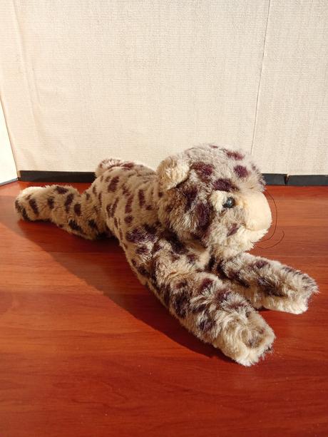 Biely tigrík a leopard,