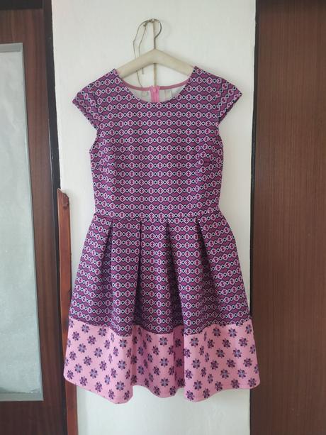 Áčkové šaty, bonprix,38