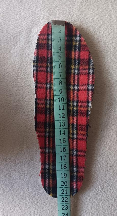 Nové zimné, kožené topánky veľ. 33, slovobuv,33