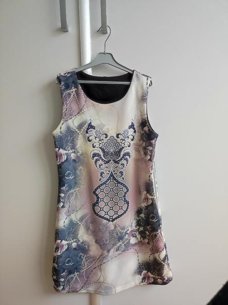 Elegantné šaty  s/m, s