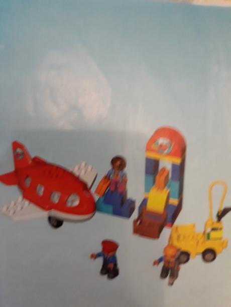 Lego duplo 10590 letisko, 