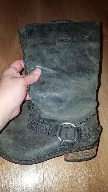 Šedé kožené čižmy č.36, 36