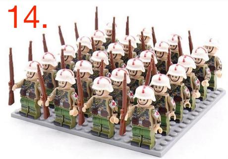 Figúrky vojakov (24ks) + zbrane, nové, nehrané, 