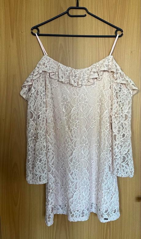 Ružové letné šaty s čipkou, mohito,s