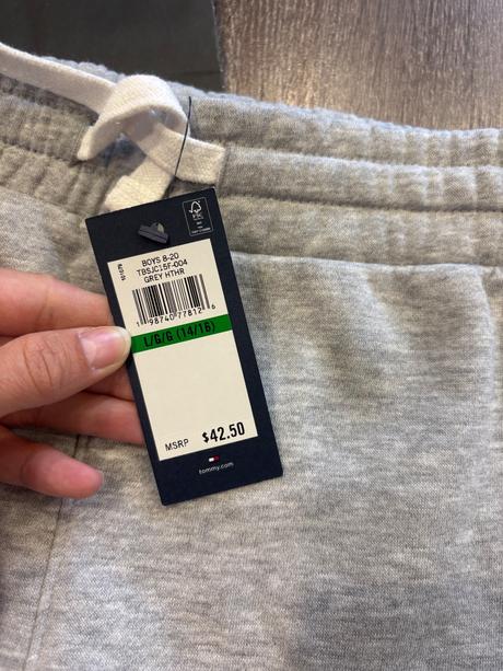 Tommy hilfiger nove kratasy na 14-16 rokov, tommy hilfiger,164