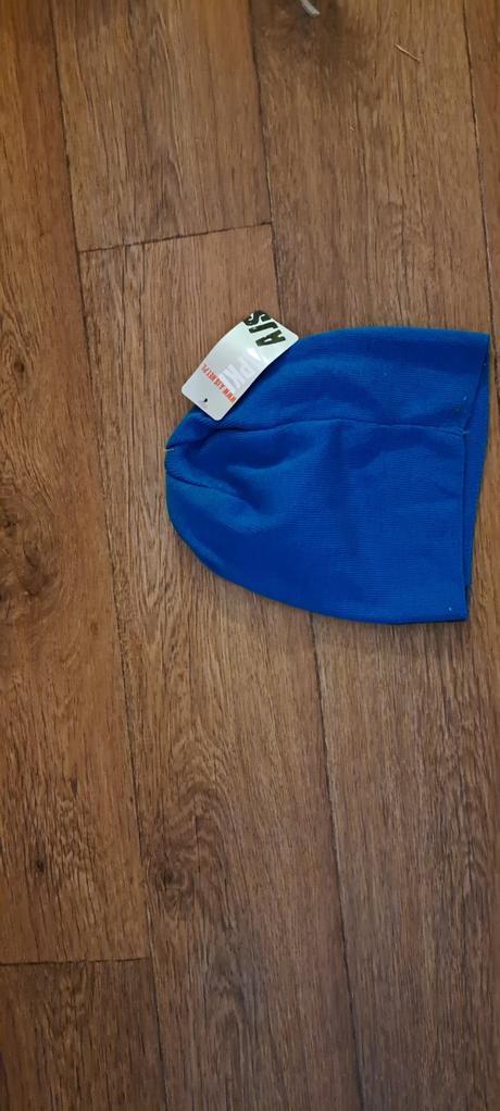 Chlapcenske ciapky, 122