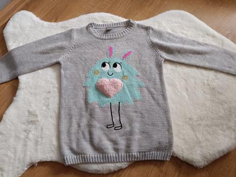 Dievčenský sveter, 116