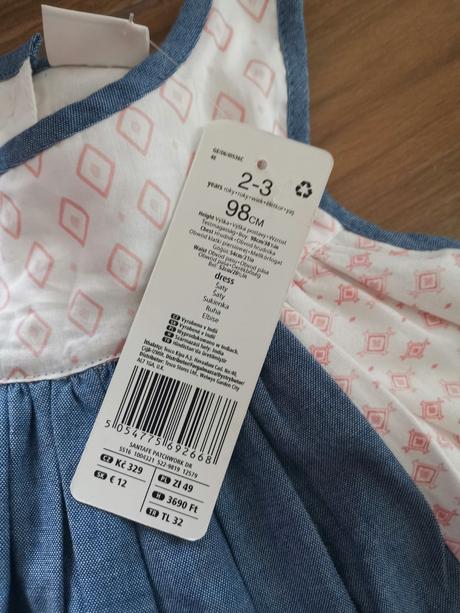 Nové šaty, f&f,98