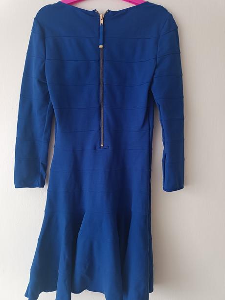 Šaty s dlhým rukávom, s