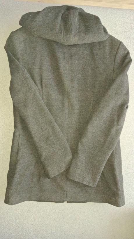 Dámske tmavošedé športové samo s kapucňou., 38