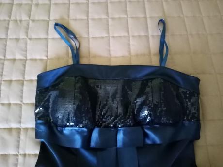 Šaty spoločenské, 36