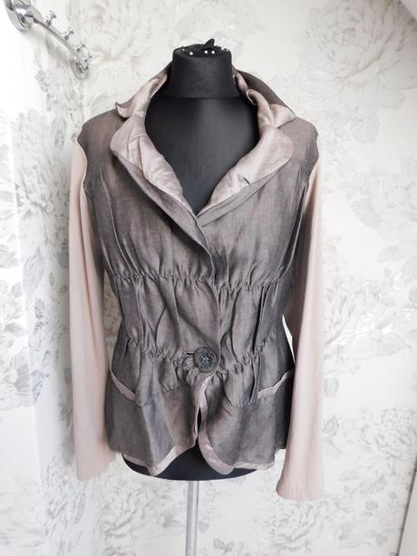 Damsky trendy blejzer, 38