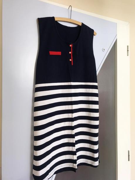 Námornícke úpletové šaty, xl