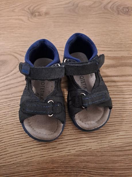 Sandálky, protetika,21