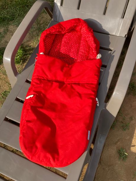 Hlboký kočik stokke, stokke,stokke trailz terrain