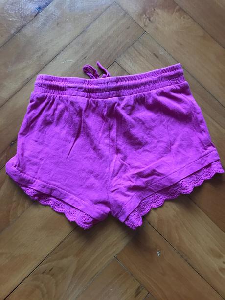 Šortky ,  kraťase s čipkou, terranova,104