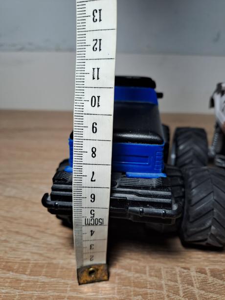 Autá monstertruck, 
