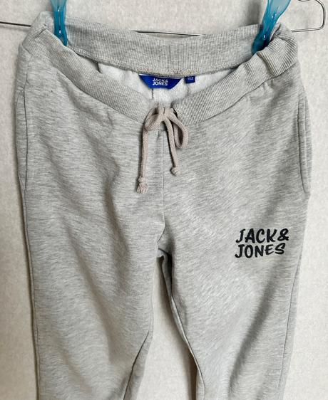 Jack & jones tepláky, 152