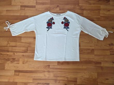 Hrubšie tričko s nášivkami, orsay,m