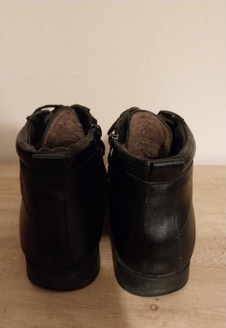Čierne kožené topánky na zimu aj na prechod, john garfield,45