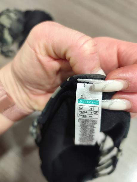 Plavky censored veľ. 38, košíky 85c, m