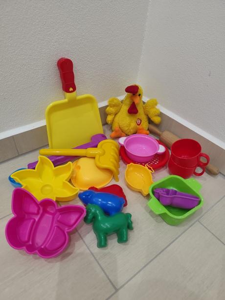 Predám mix detských hračiek, 