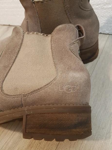 Ugg kožené kotnikove čižmy, ugg,39
