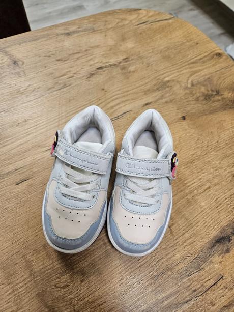 Tenisky, champion,22