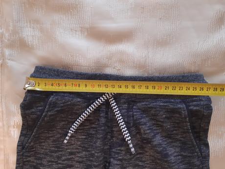 Kratasy plus tricko gratis, c&a,116