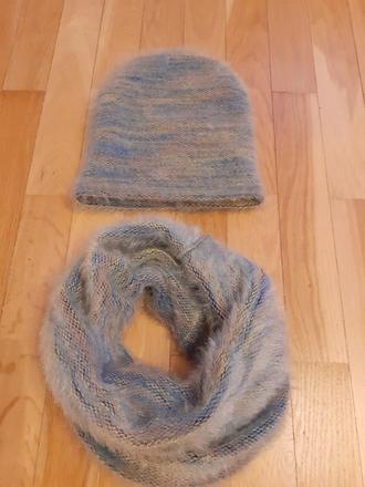 Čiapka a nákrčnik,