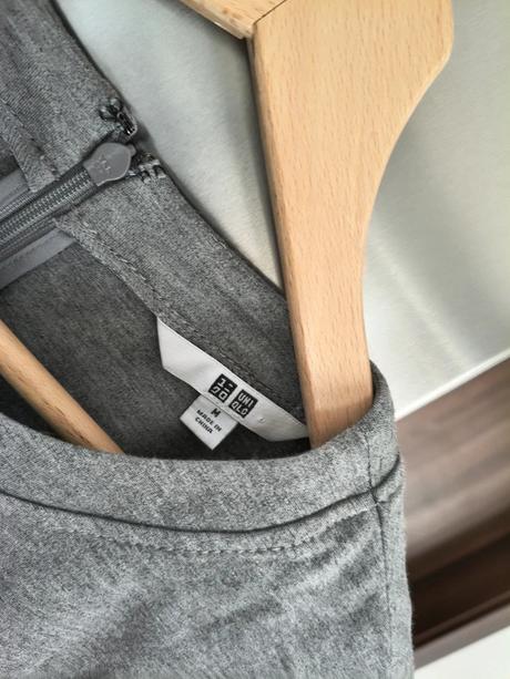 Uniqlo športové jednoduché šaty s vreckami m, m
