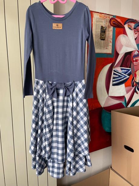 Dievčenske šaty zuppa, 134