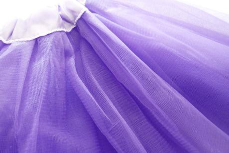 Fialová sukňa tutu,