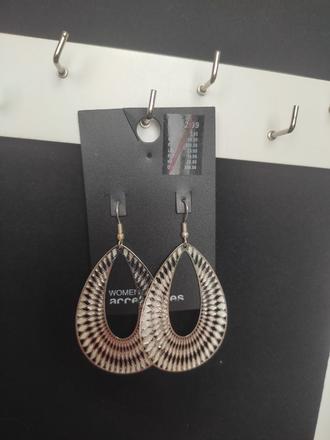 Strieborné náušnice, takko