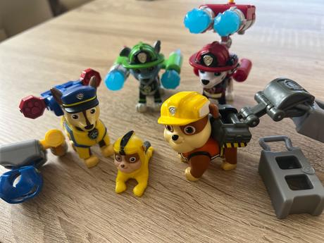 Paw patrol,