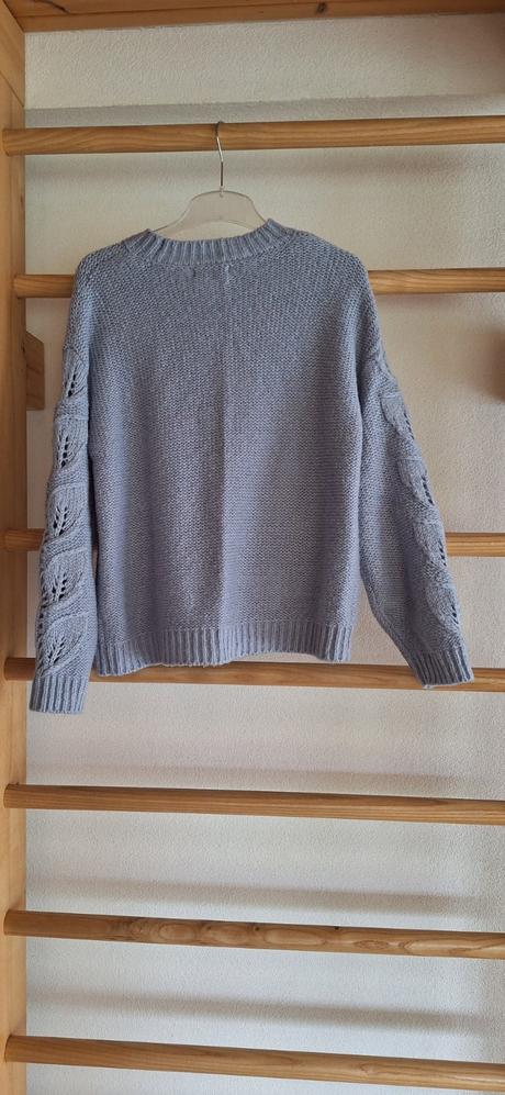 Pekný sveter, f&f,40