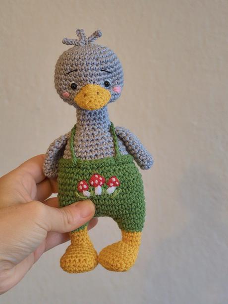 Háčkovaná húska 19 cm, 