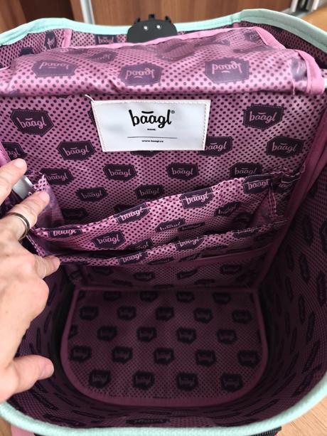 Dievčenská školská taška,