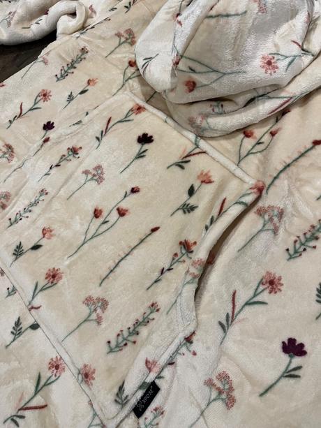 Mikina deka nova nepouzita, 