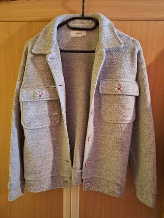 Sveter, reserved,146