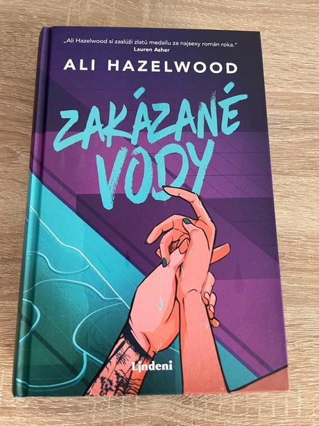 Zakázané vody - ali hazelwood, 