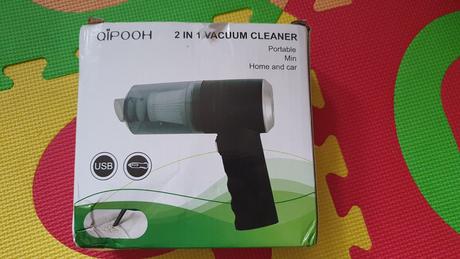 Rucny mini vysavac,