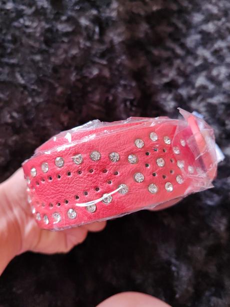 Opasok tehlovej farby, 